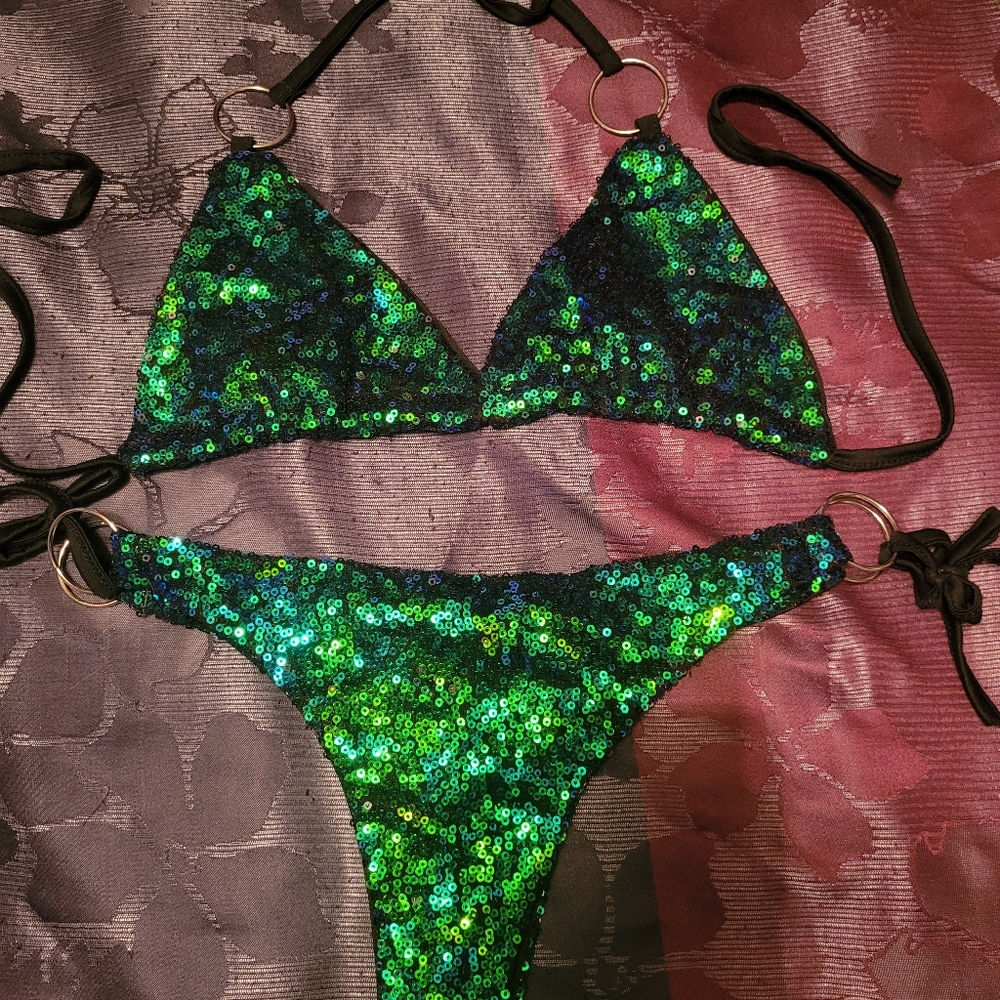 Green bikini